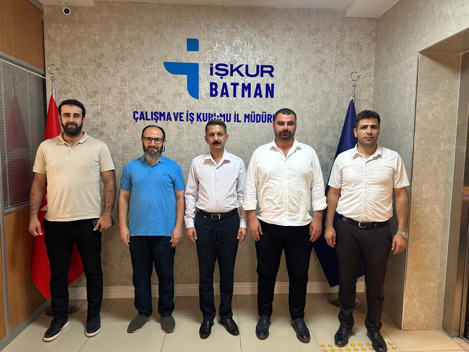 38 Kişiye Yardımcı Eczacı Mesleki Eğitim Kursu