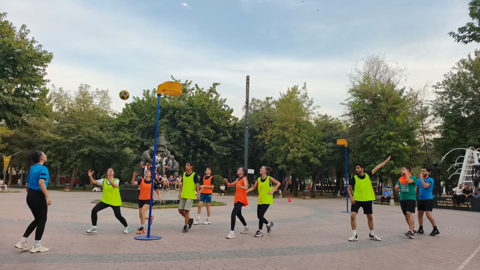 Batman’da Korfbol Turnuvasının Şampiyonu Spor Lisesi