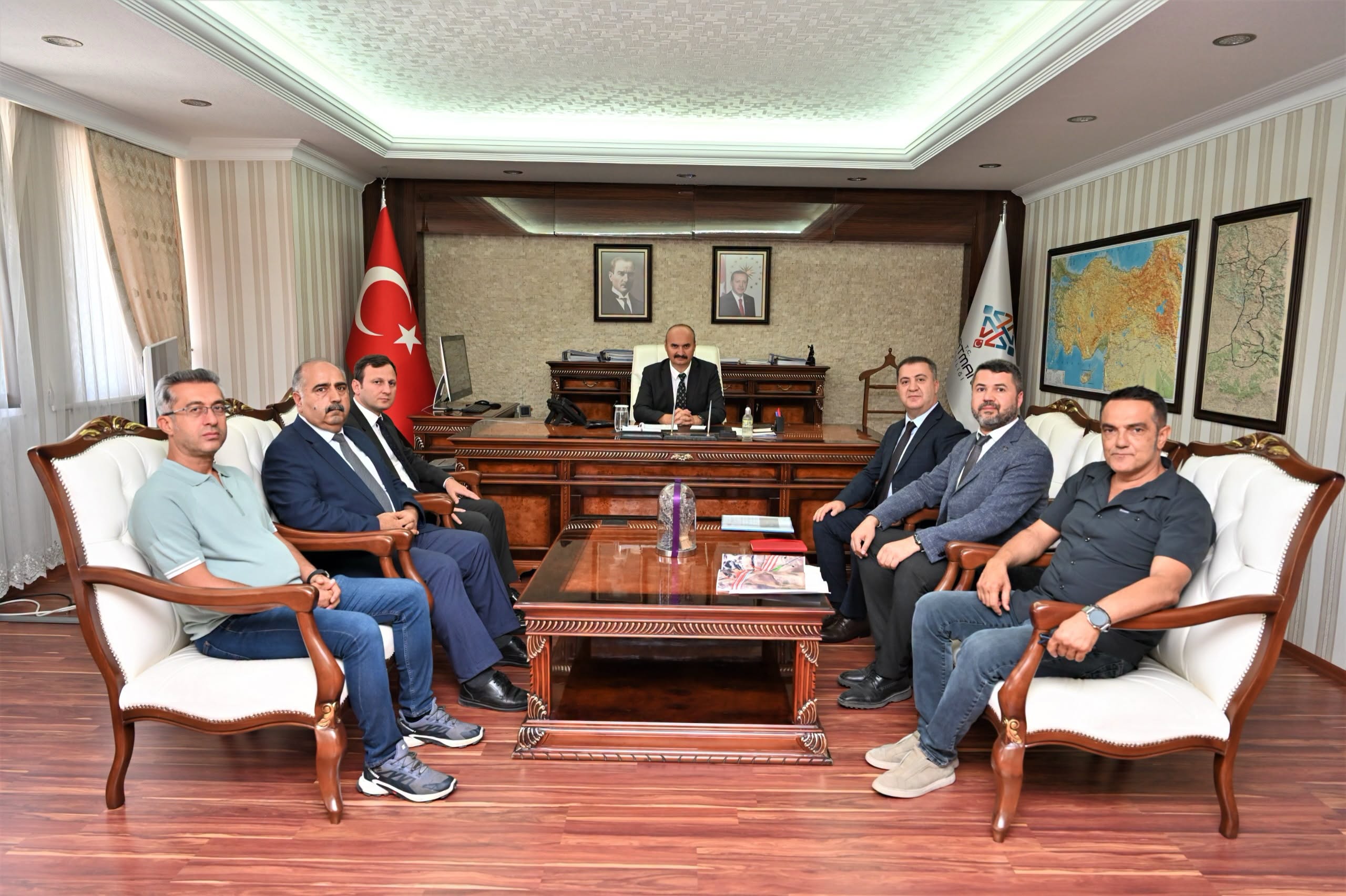 Kuzey Şehir Bulvarı’nda demiryolu engeli aşılıyor