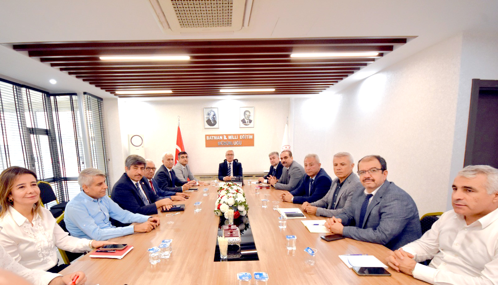 İl Milli Eğitim Müdürlüğünde haftalık koordinasyon toplantısı