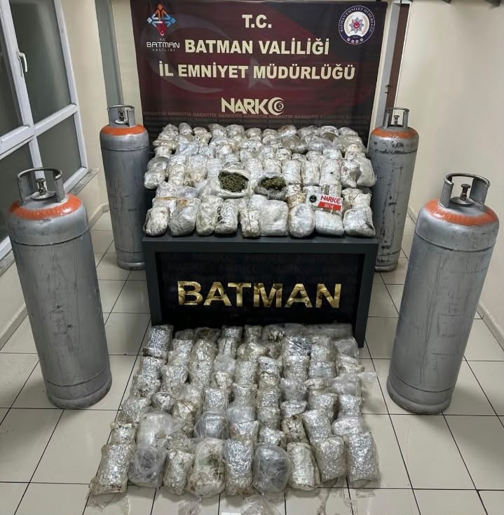 87,5 Kilo Skunk Ele Geçirildi