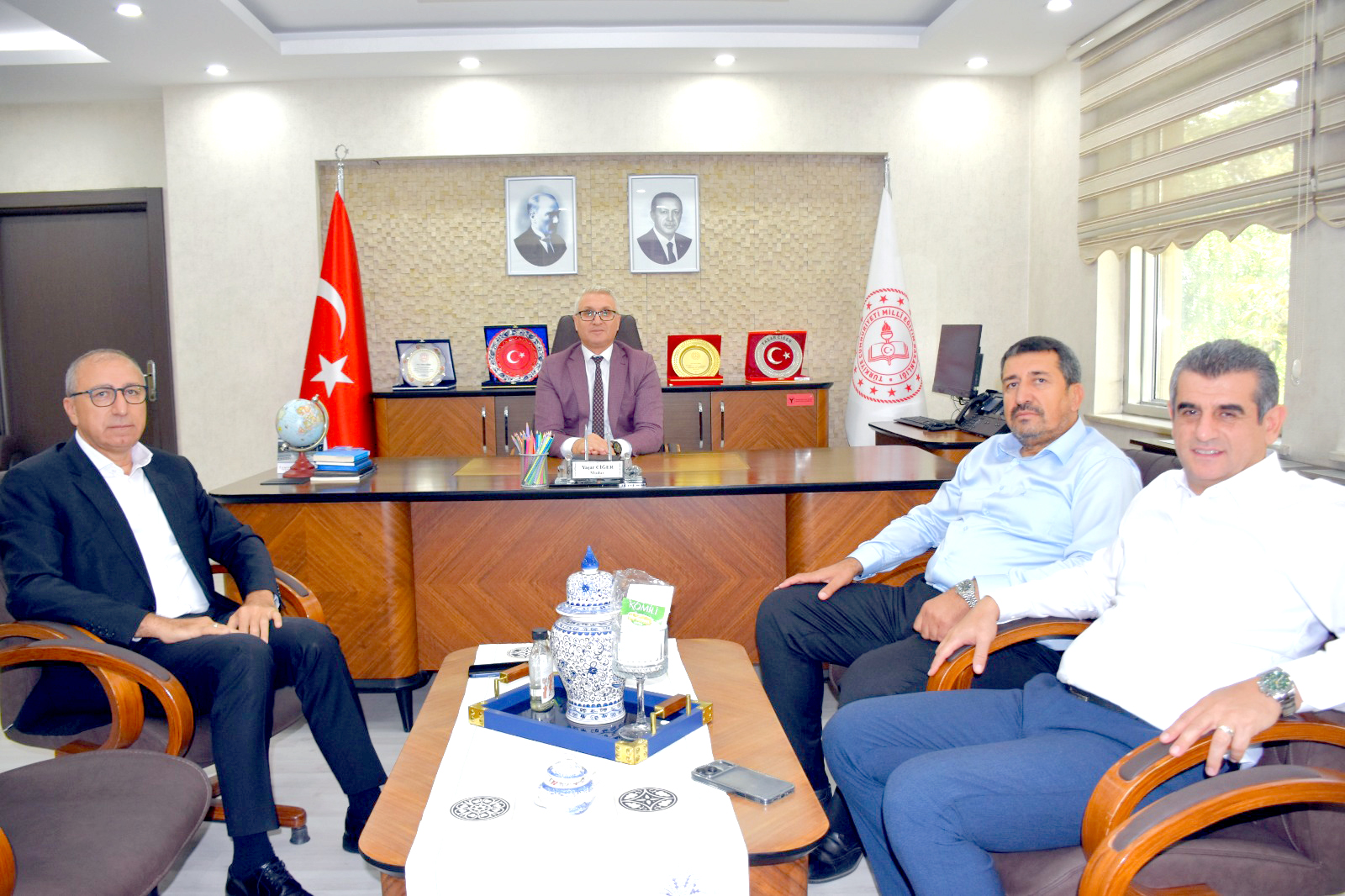 Batman Vakfı’ndan Milli Eğitim Müdürlüğüne Ziyaret