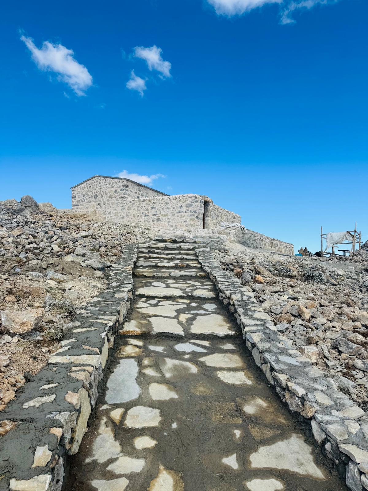 Mereto Dağı’ndaki Tarihi Kiliseye 60 Metrelik Merdiven Yapıldı
