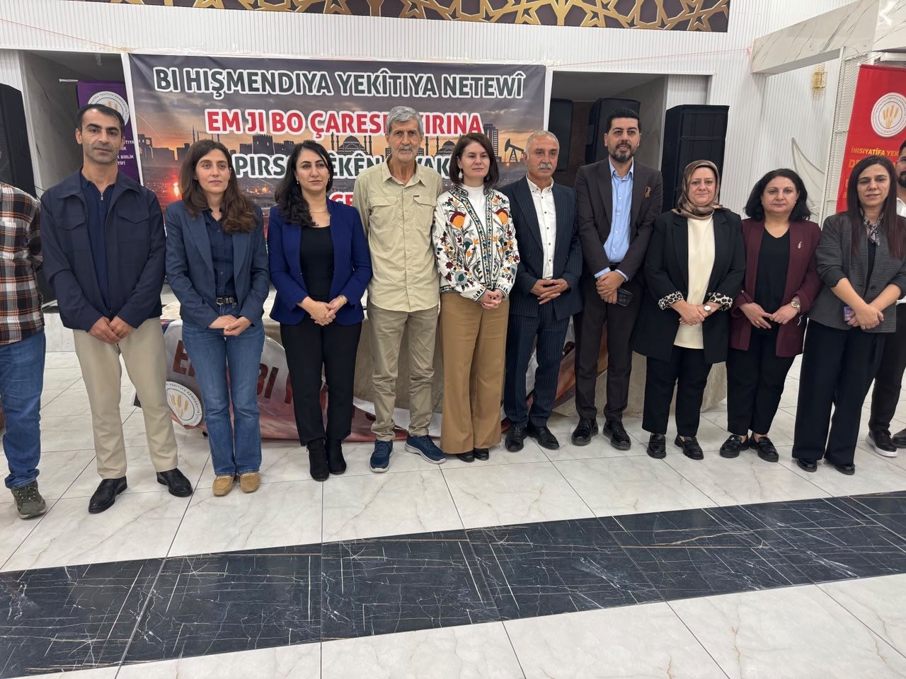 GENÇLERİ TEHDİT EDEN SORUNLARA KARŞI DAYANIŞMA ÇAĞRISI