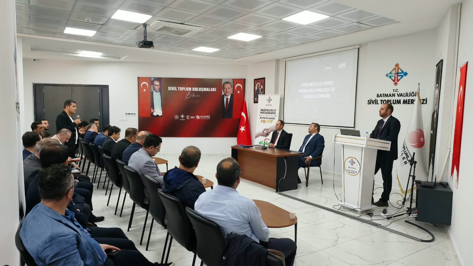 Uyuşturucuyla Mücadele Semineri Düzenlendi