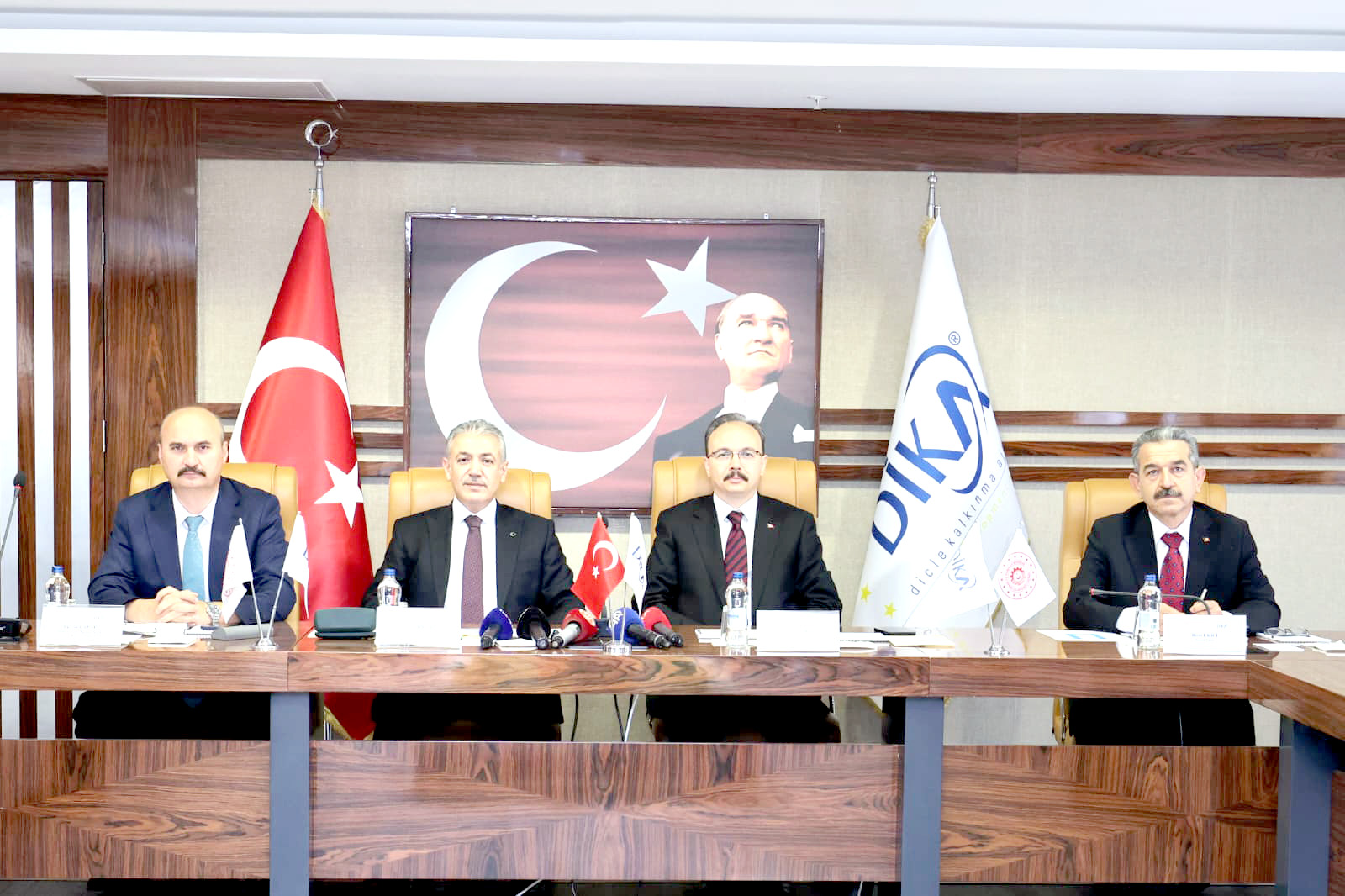 DİKA Yönetim Kurulu Mardin’de Toplandı