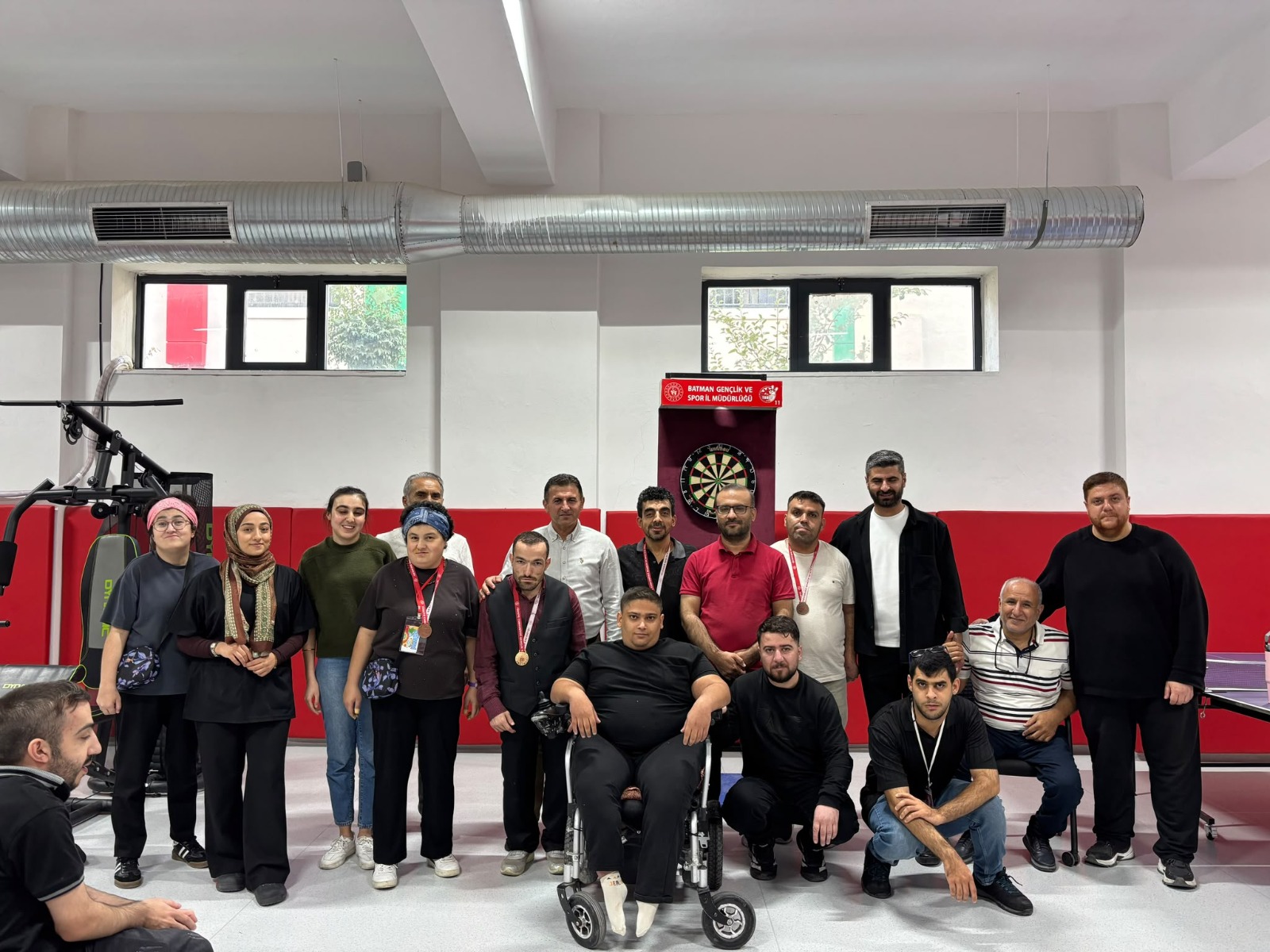 Özel Bireyler Dart Turnuvasında Yeteneklerini Sergiledi