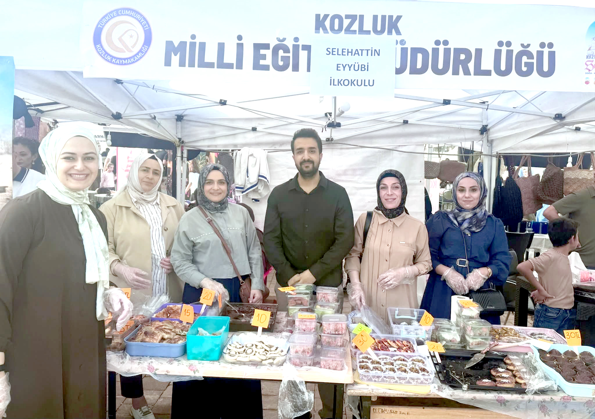 Kozluk’ta Gazze İçin Hayır Kermesi Düzenlendi