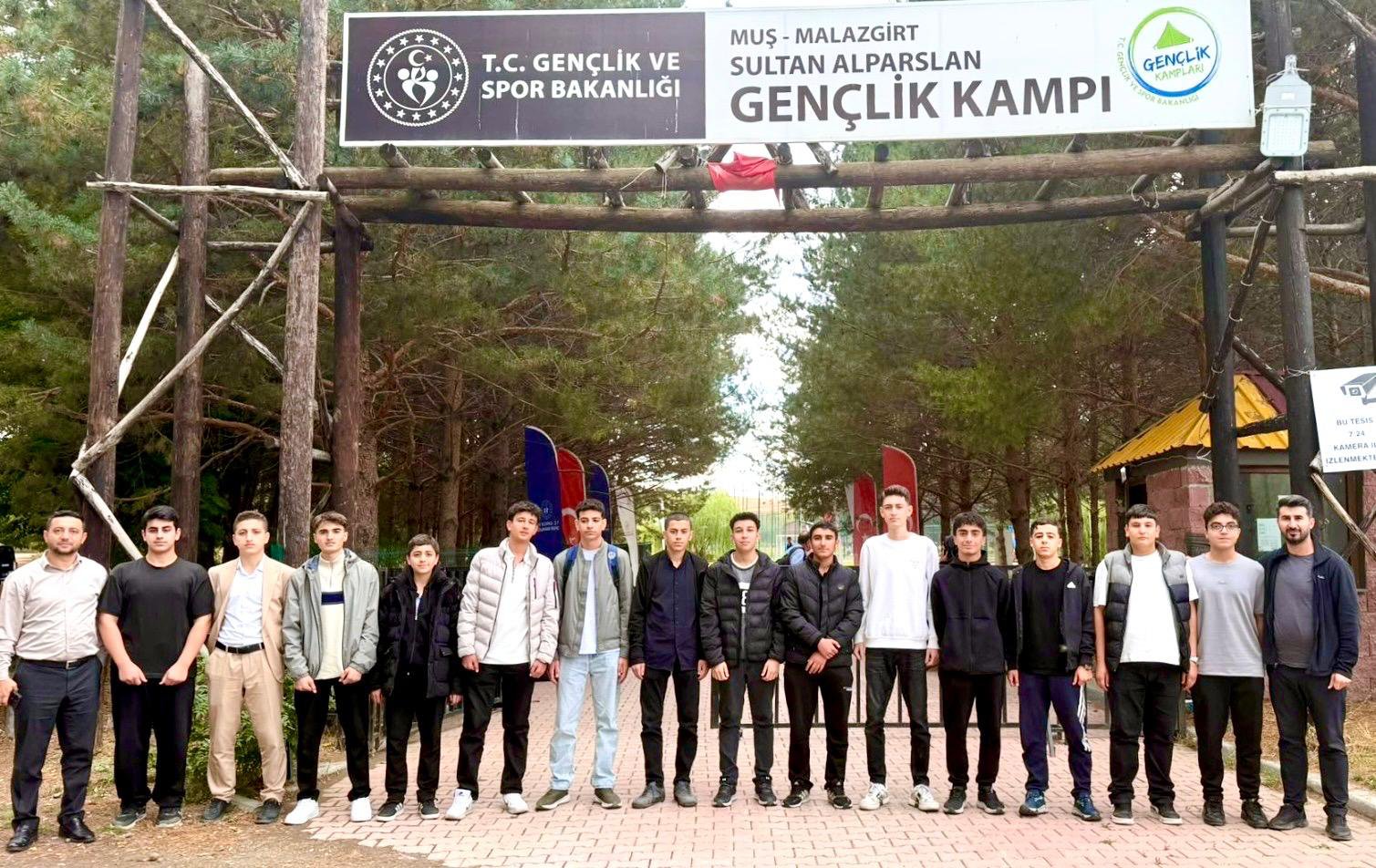 Malazgirt Gençlik Kampına Katılan Öğrenciler Batman’a döndü