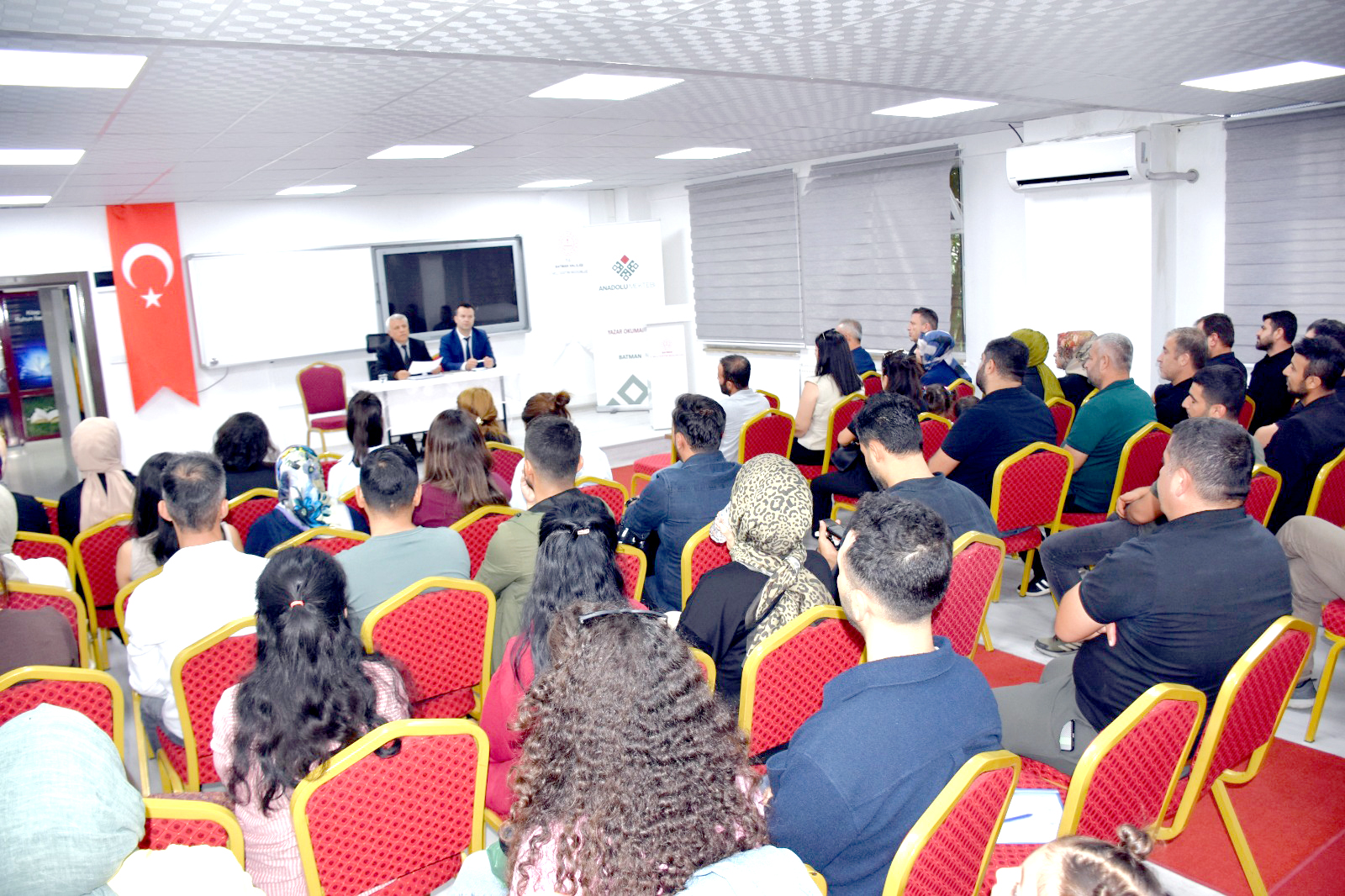 PİKTES öğretmenlerine bilgilendirme toplantısı