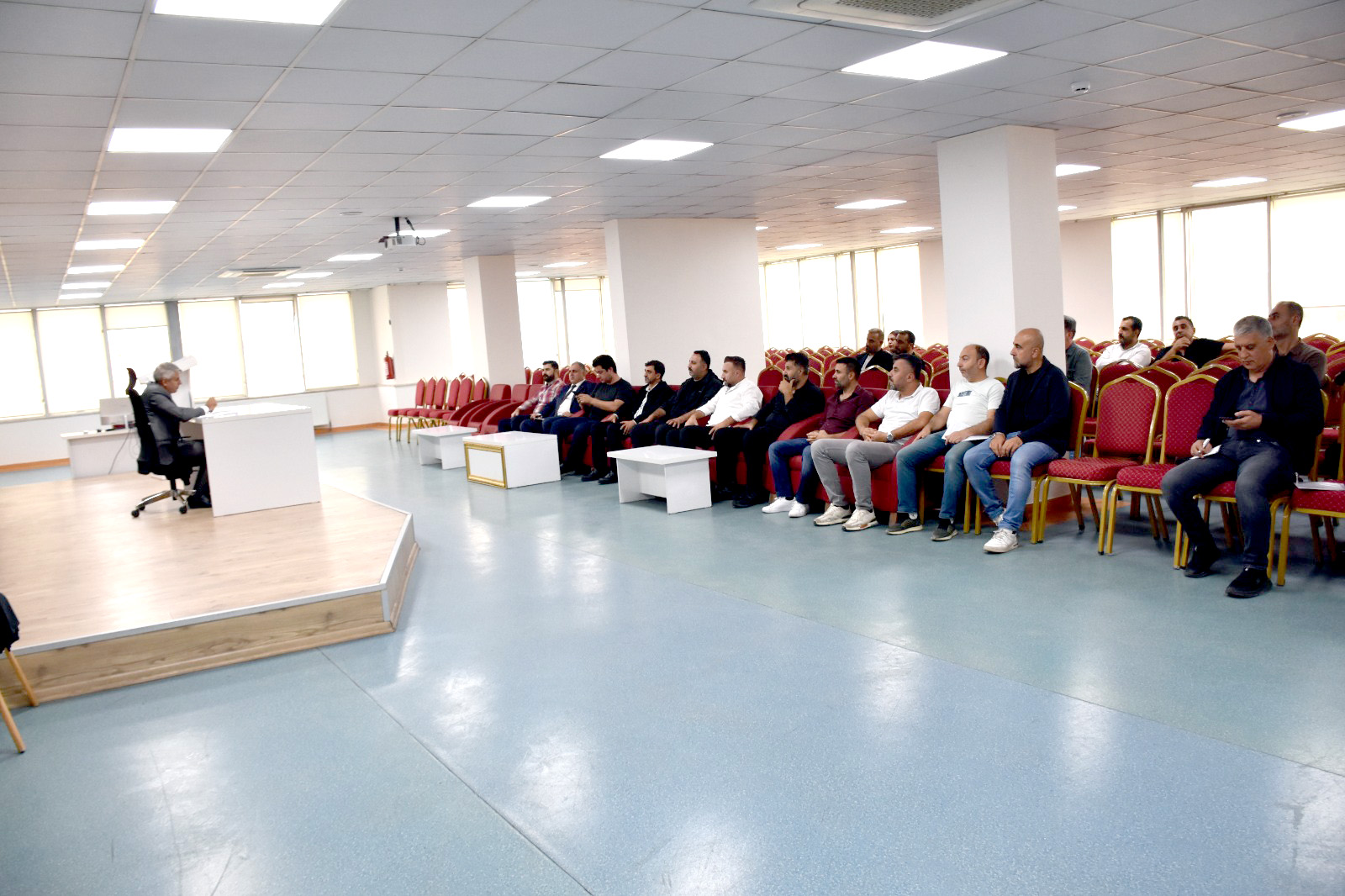 Özel rehabilitasyon kurumlarına yönelik toplantı düzenlendi