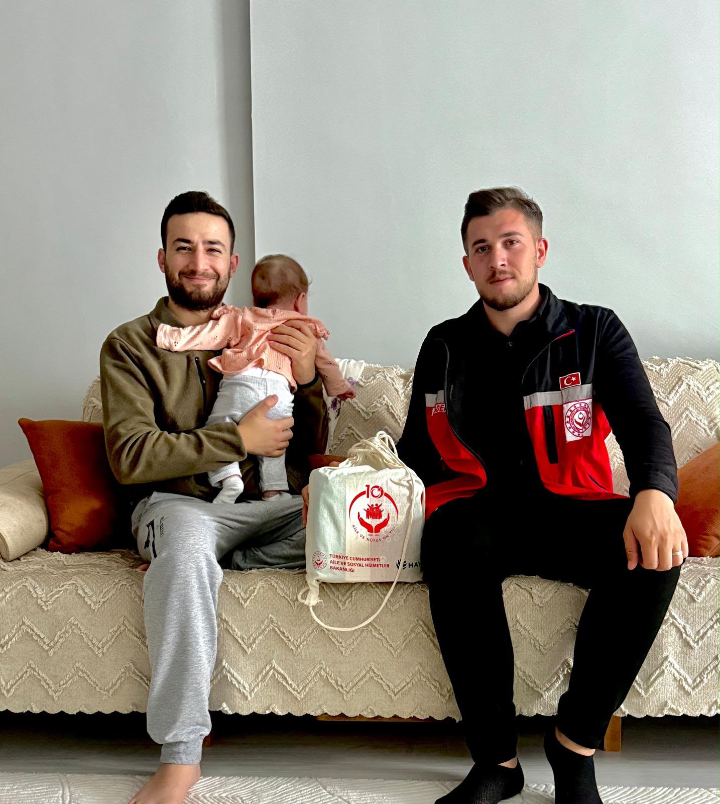 Sason’da Genç Ailelere Bebek Bakım Desteği