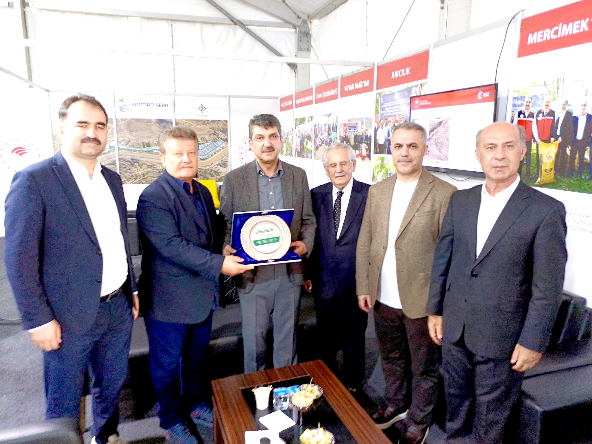 Nasıroğlu’ndan Tarım ve Gıda Fuarı Standına Ziyaret